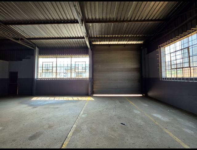 440M² WAREHOUSE TO LET IN WADEVILLE